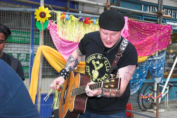 Somers Town Festival of Cultures © 2006, Peter Marshall
