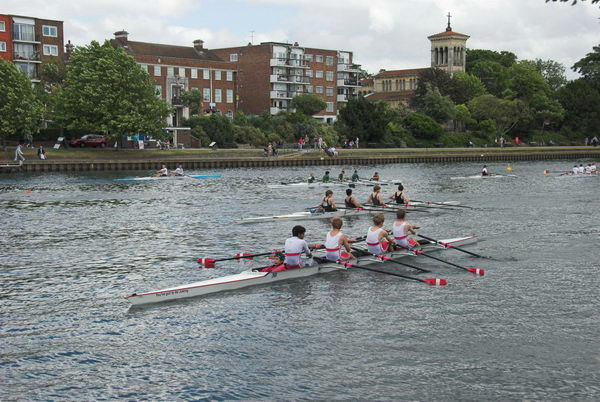 Kingston Regatta and Hampton Court © 2006, Peter Marshall