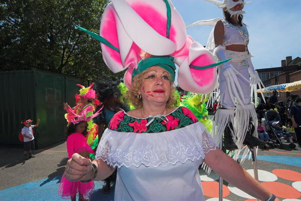 Waterloo Carnival © 2006, Peter Marshall