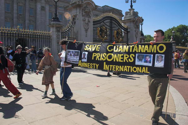 Shut Guantanamo Now © 2006, Peter Marshall