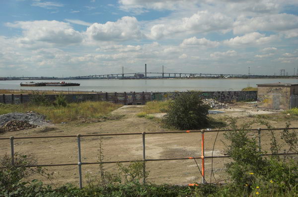 Greenhithe + Swanscombe Marshes © 2006, Peter Marshall