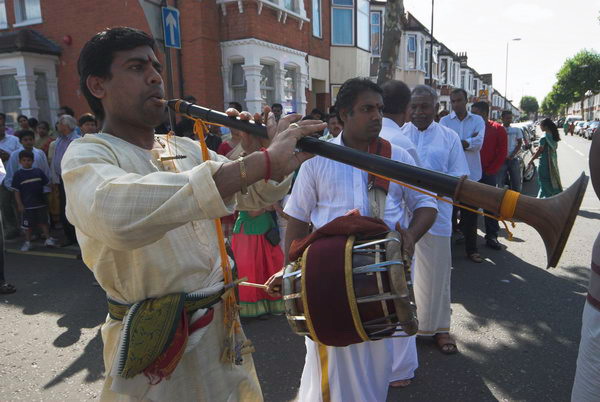 Sri Mahalakshmi Temple Chariot Festival © 2006, Peter Marshall