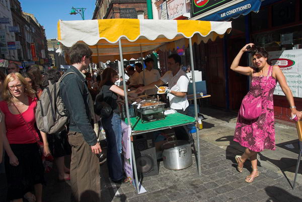 Brick Lane Festival © 2006, Peter Marshall