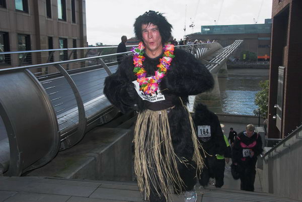 Great Gorilla Run © 2006, Peter Marshall