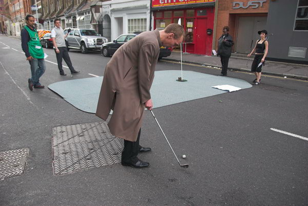 Shoreditch Urban Open Golf Tournament © 2006,  Peter Marshall