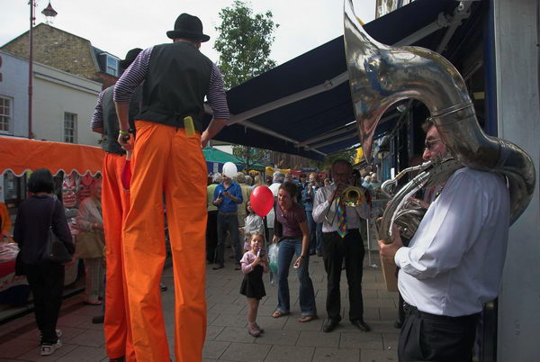 Surbiton Festival © Peter Marshall, 2006