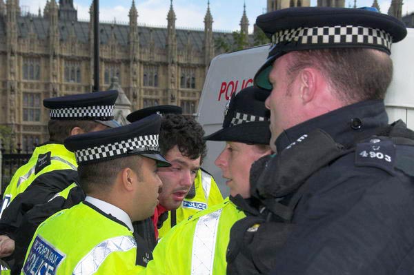 Sack Parliament © Peter Marshall, 2006