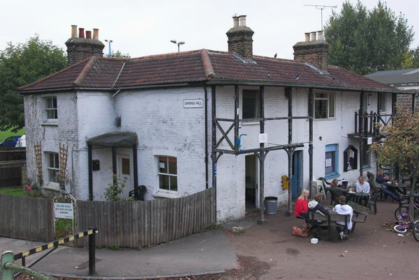 Tottenham to Walthamstow © Peter Marshall, 2006