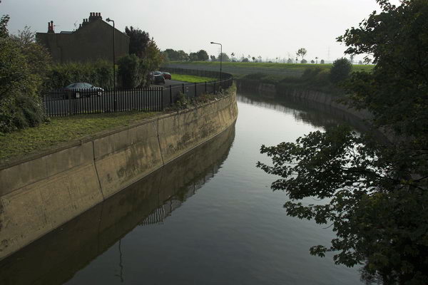 Tottenham to Walthamstow © Peter Marshall, 2006