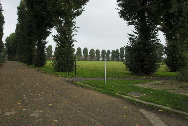 Tottenham to Walthamstow © Peter Marshall, 2006