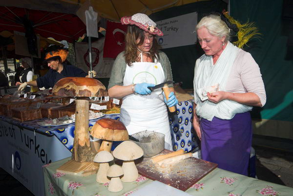 Borough Market: 250th Anniversary © Peter Marshall, 2006