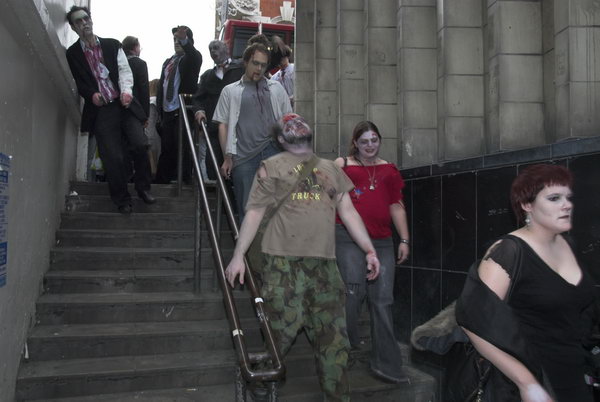 Crawl of the Dead © Peter Marshall, 2006