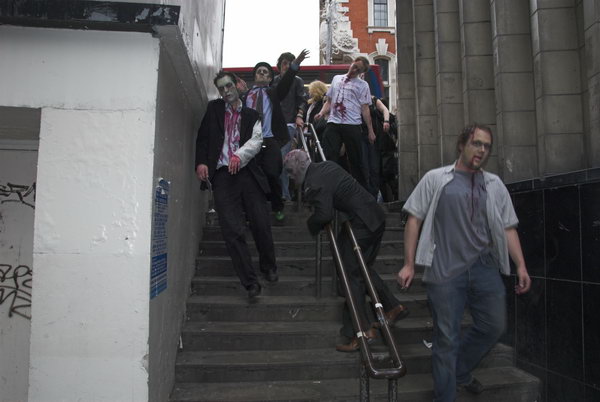 Crawl of the Dead © Peter Marshall, 2006