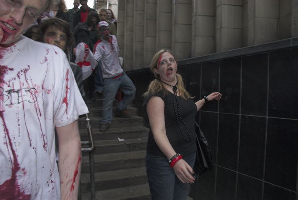 Crawl of the Dead © Peter Marshall, 2006