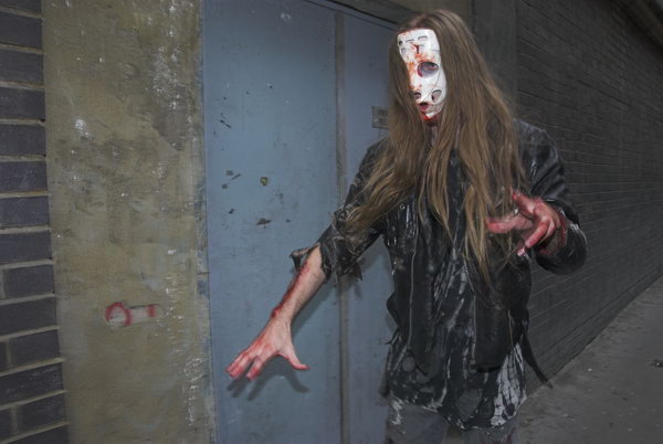 Crawl of the Dead © Peter Marshall, 2006