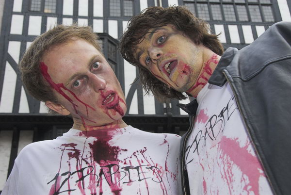 Crawl of the Dead © Peter Marshall, 2006