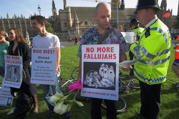 No More Fallujahs: Peace Camp Parliament Square © Peter Marshall, 2006