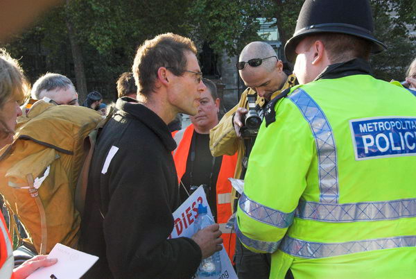 No More Fallujahs: Peace Camp Parliament Square © Peter Marshall, 2006