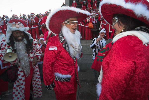 Santacon © Peter Marshall, 2006