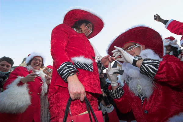 Santacon © Peter Marshall, 2006