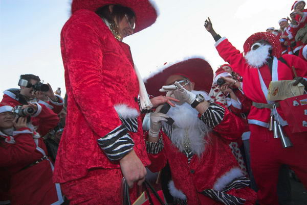 Santacon © Peter Marshall, 2006
