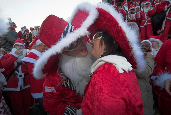 Santacon © Peter Marshall, 2006