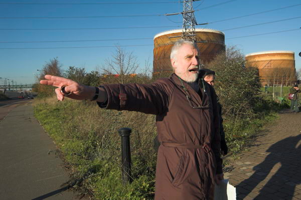 Marsh Lane, Leyton © Peter Marshall, 2006