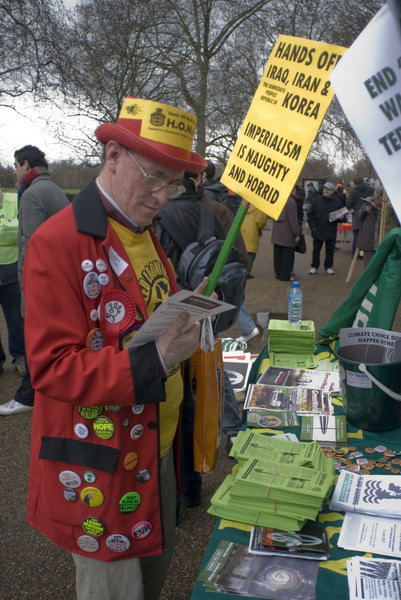 Stop Trident, Troops out of Iraq © 2007, Peter Marshall