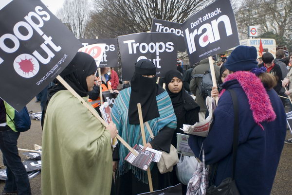 Stop Trident, Troops out of Iraq © 2007, Peter Marshall