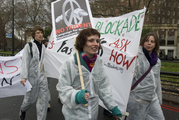 Stop Trident, Troops out of Iraq © 2007, Peter Marshall