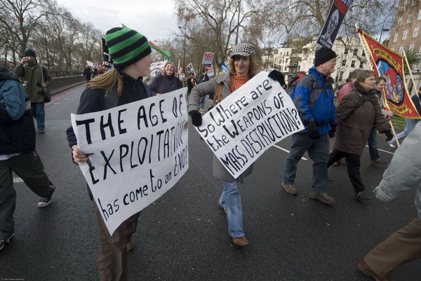 Stop Trident, Troops out of Iraq © 2007, Peter Marshall