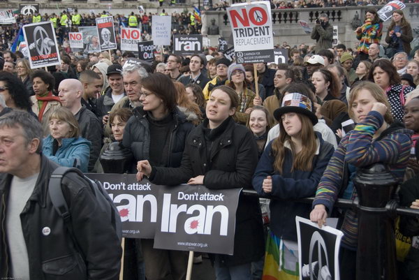 Stop Trident, Troops out of Iraq © 2007, Peter Marshall