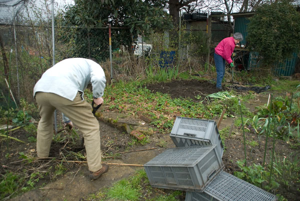 Manor Gardens Allotments Meeting © 2007, Peter Marshall