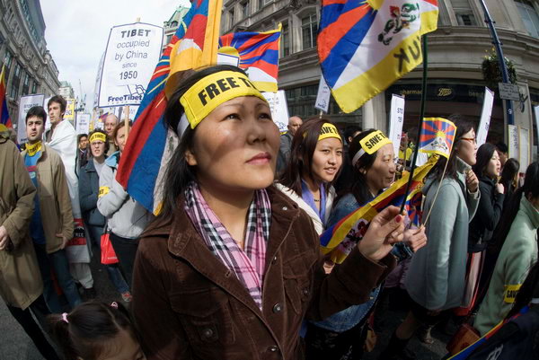 Free Tibet © 2007, Peter Marshall