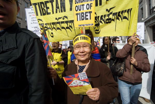 Free Tibet © 2007, Peter Marshall