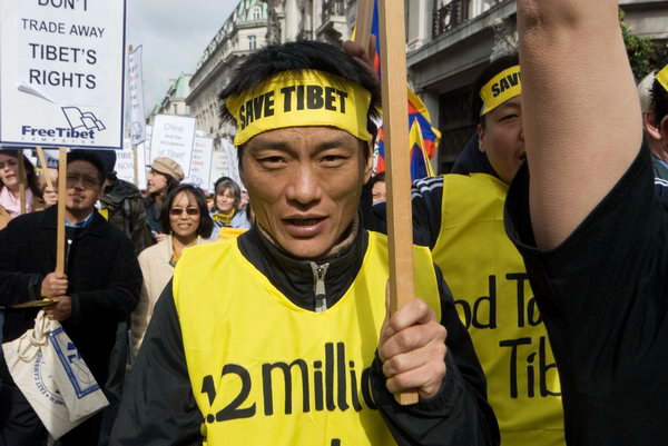 Free Tibet © 2007, Peter Marshall