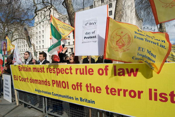 Anglo-Iranians Protest © 2007, Peter Marshall