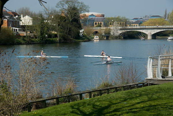 Staines © 2007, Peter Marshall