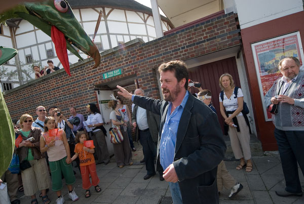 Shakespeare's Birthday - Globe Theatre © 2007, Peter Marshall