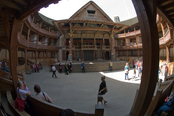 Shakespeare's Birthday - Globe Theatre © 2007, Peter Marshall