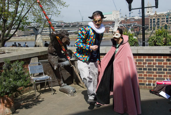 Shakespeare's Birthday - Globe Theatre © 2007, Peter Marshall