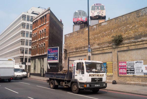 Shoreditch, London © 2007, Peter Marshall