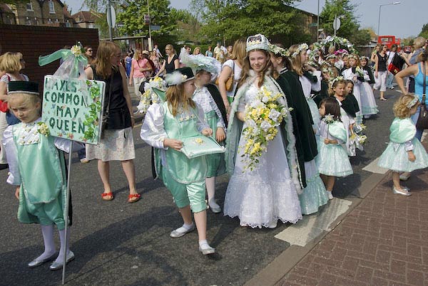 Bromley May Queens © 2007, Peter Marshall