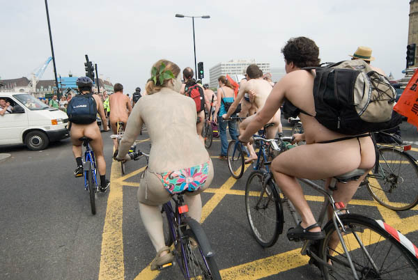 World Naked Bike Ride, London © 2007, Peter Marshall