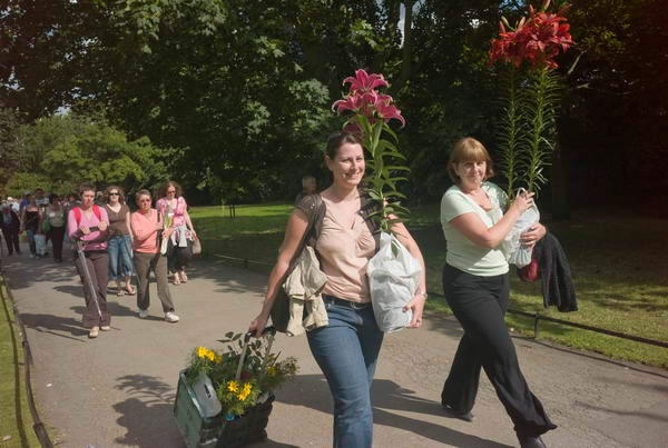 Hampton Court Flower Show ©  2007, Peter Marshall