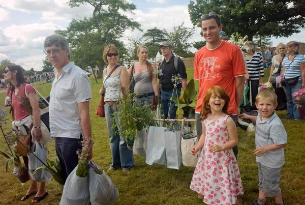 Hampton Court Flower Show ©  2007, Peter Marshall