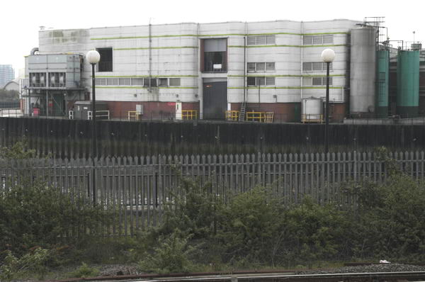 Bow Creek: (C) Peter Marshall, 2003-2005