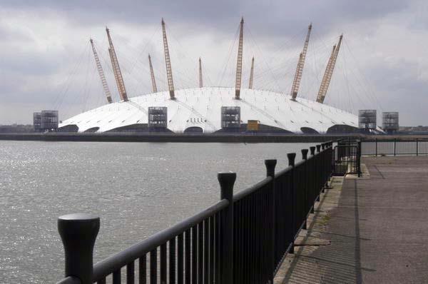 Bow Creek: (C) Peter Marshall, 2003-2005