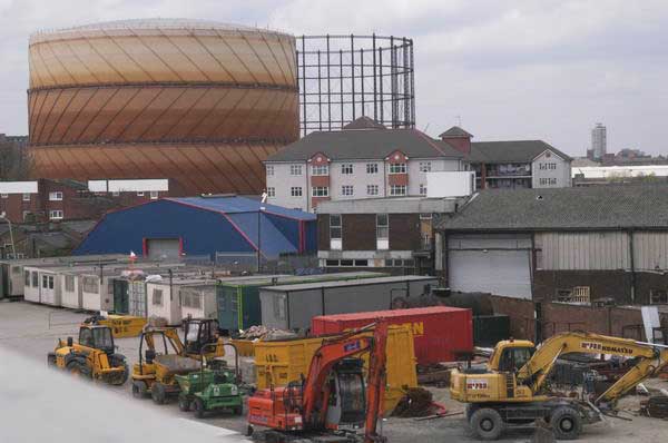 Bow Creek: (C) Peter Marshall, 2003-2005