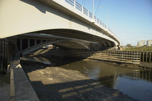 Bow Creek (C) 2005, Peter Marshall